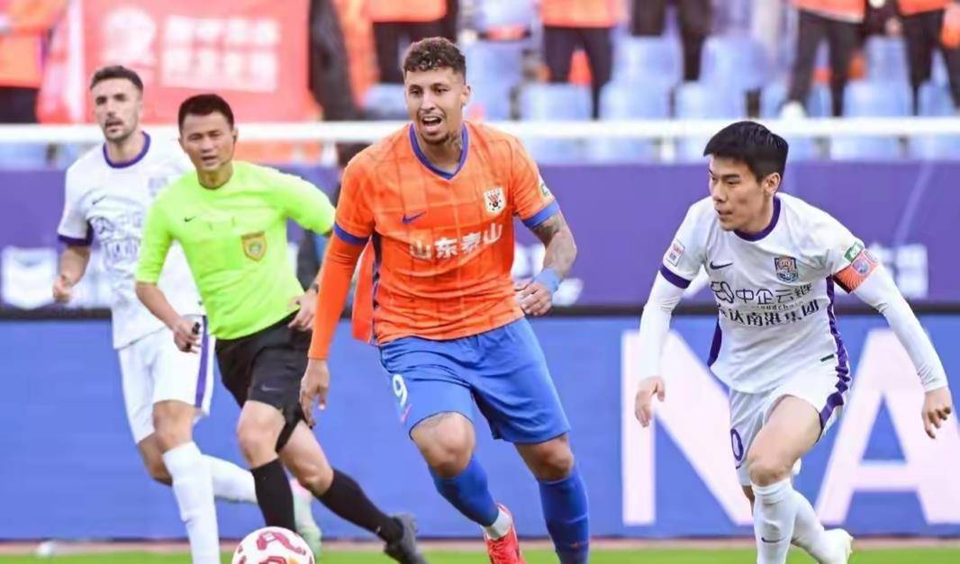 关于山东泰山国际比赛日战术微调勒沃库森强势反弹备战葡超，这操作让人直呼：哈兰德连续十五场比赛得分超过官方发布新规的信息